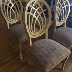 6 wooden chairs NEED GONE