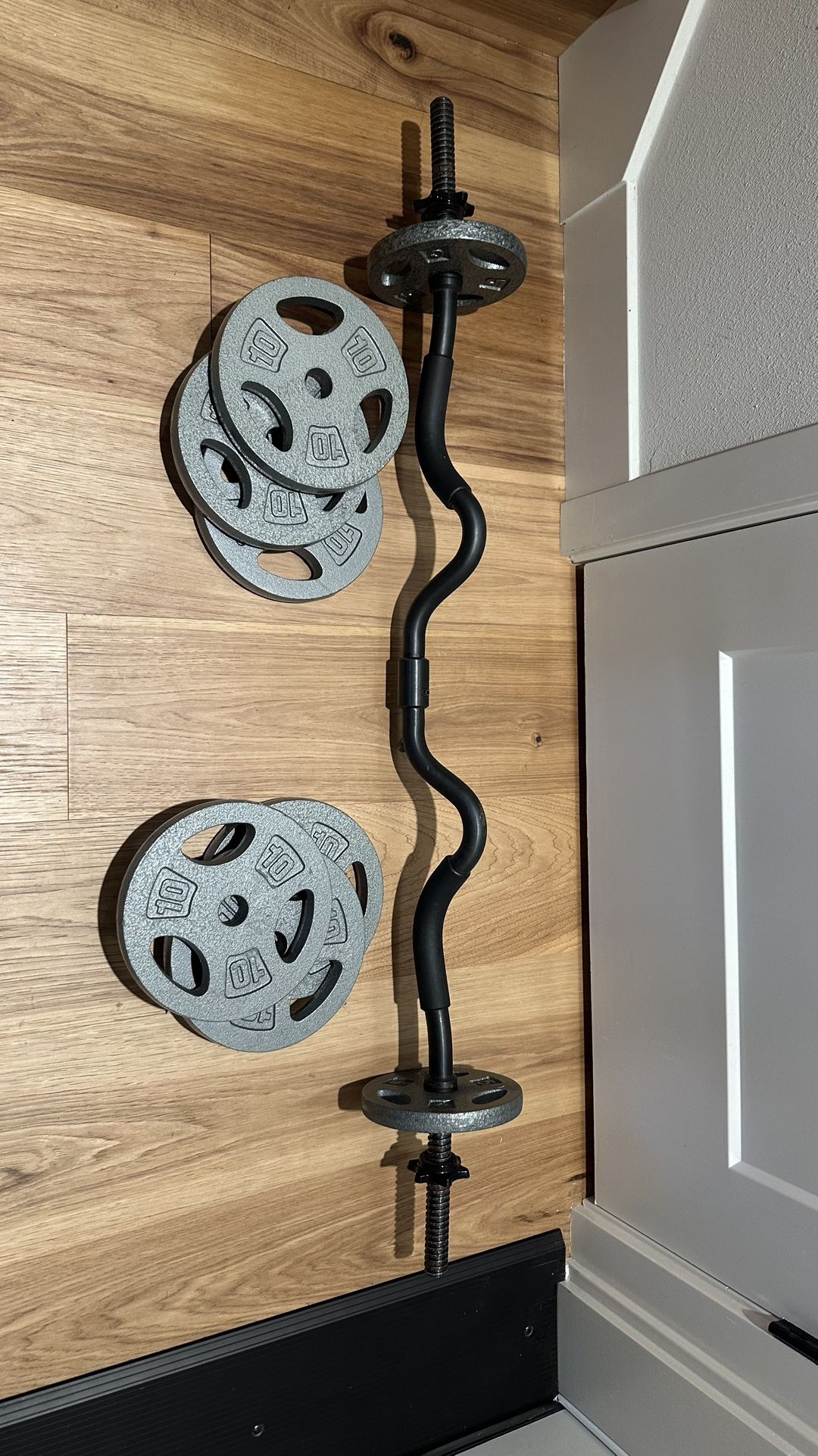 Curl barbell bar and weights