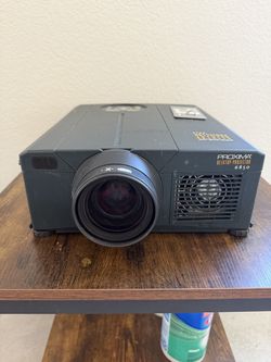 Proxima 6850 Projector - Working - VGA / S-Video