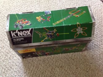 Knex building set