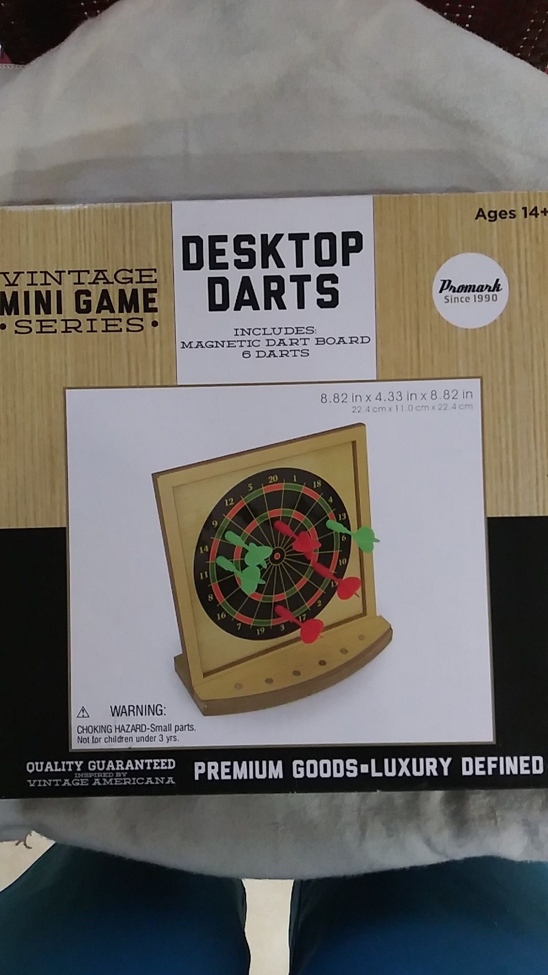 Desktop Darts with Magnetic Dart Board + 6 darts total