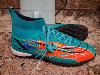 Turf soccer cleats us size 10