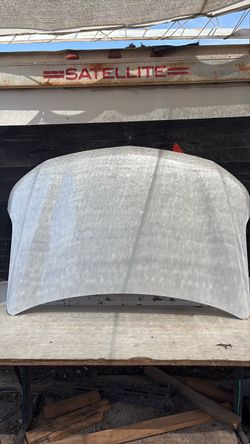 2021 Tahoe Suburban Hood OEM 2027