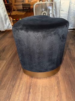 Impressions HK Ottoman