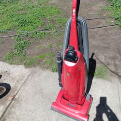 ! Vacuum  Kenmore  Uses Bags