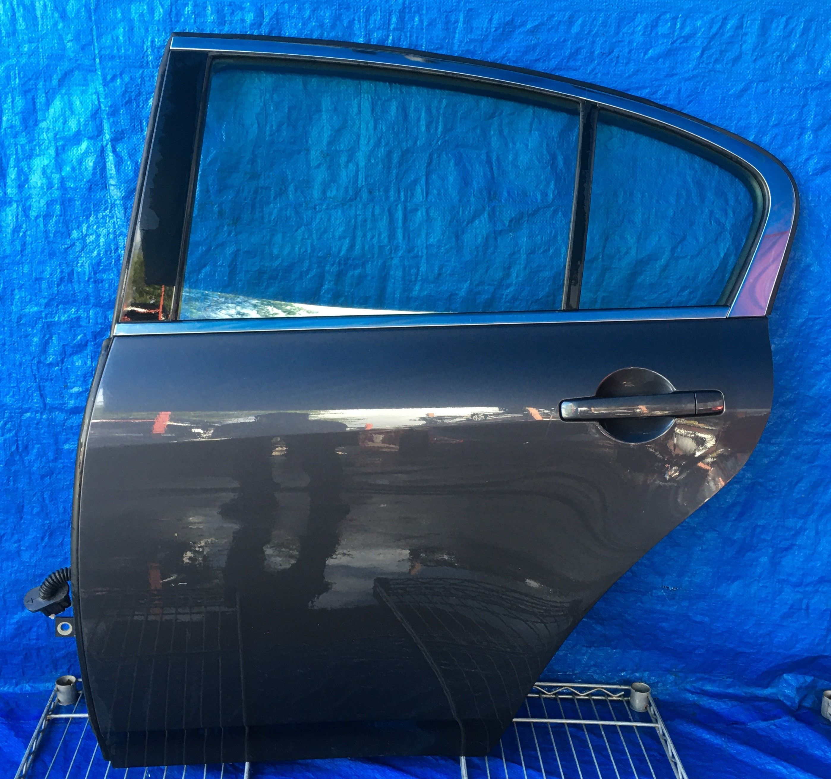 2007 - 2015 INFINITI G35 G37 G25 Q40 REAR LEFT DRIVER SIDE DOOR BLUE