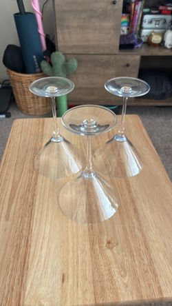FREE 23 Cocktail Glasses