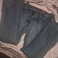 Bell Bottom Jeans 