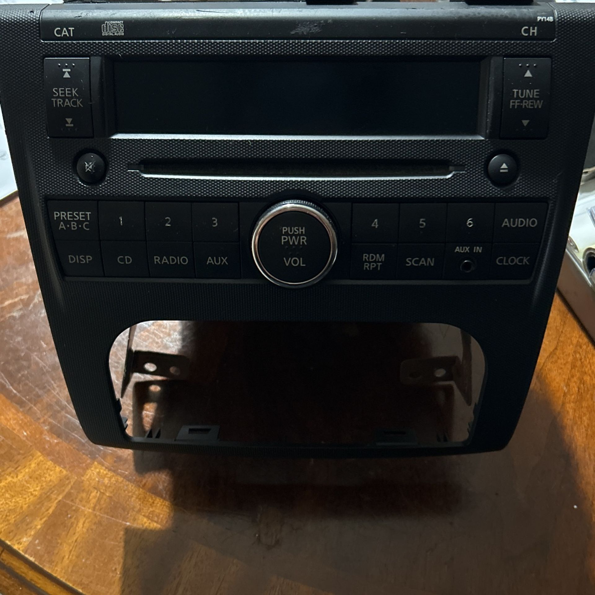 Stock 2007 Nissan Altima Radio