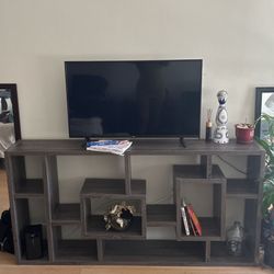 Luxe Tv Stand/Entertainment Center
