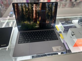 MacBook Pro 14 in 2021 M1 Pro