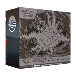 Pitch black Pokemon center etb