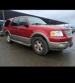 2004 Ford Expedition (Eddie Bauer Edition)