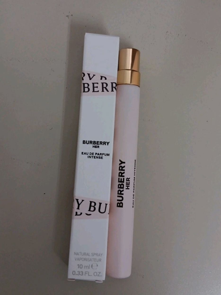 Black Friday! One Day Only!New. Burberry Her Eau De Parfum Intense Travel Spray