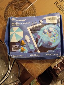 Sprinkler and splash play mat