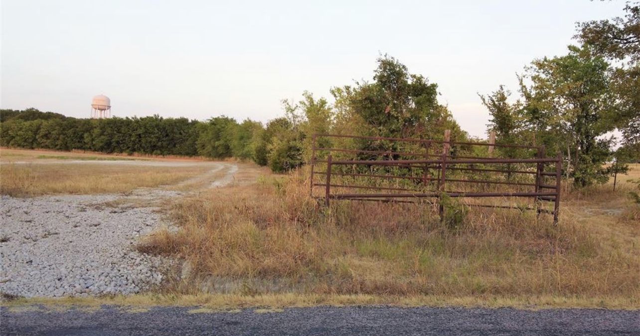 Land for Sale 6.4 acres 75459 Howe, Texas