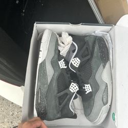Air Jordan 4 Retro