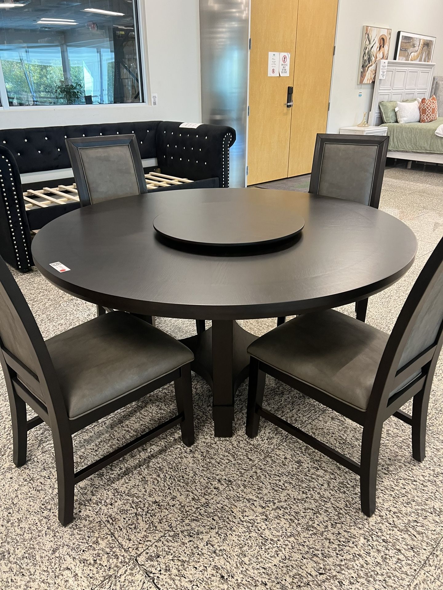 New Dinning Set