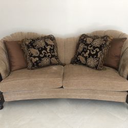 Make An Offer! Two Brown Sofas, 2 Chairs, Very Good Condition , Like New, Sofas Have 8 23x23 Pillows (with Zipper)