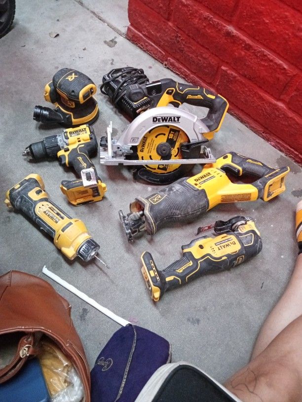 DeWalt Tools & Nail Gun