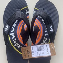 New Kids Flip Flop , Size 5, Runs Smaller, quicksilver