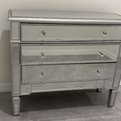 Mirrored Chest/Dresser For Projects 