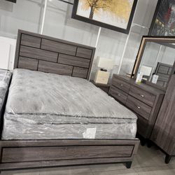 4pc Queen Bedroom Set ‼️ Only $799‼️