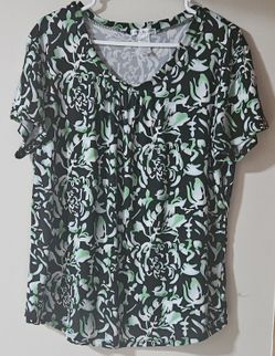 2X Emily Stacy  Round Neck With Gathers Short Sleeve Leaf Print Pullover Top