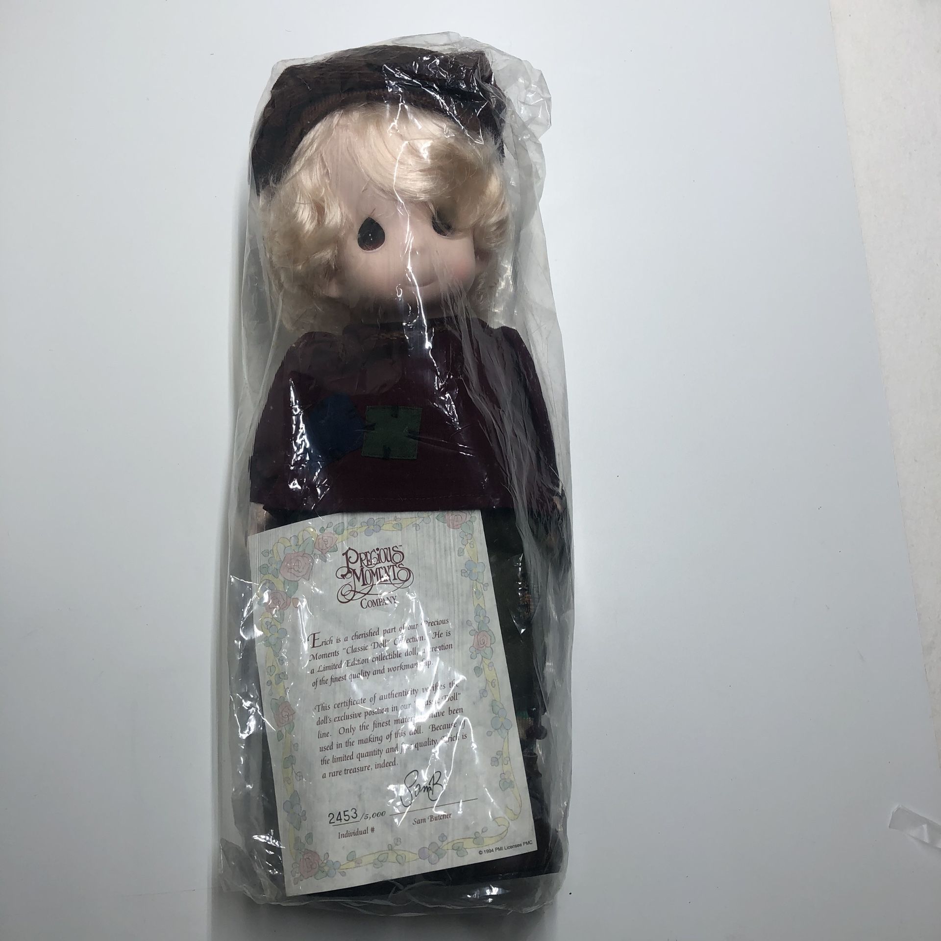 Colectible Precious Moments Company “Classical Doll” Erich