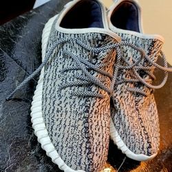 Yeezy 350 Turtle Dove (2015)