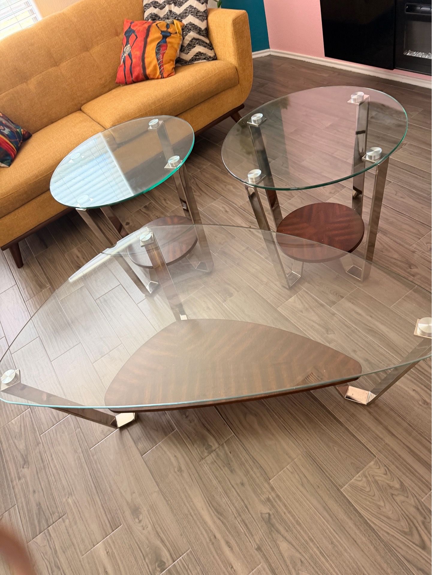 3-Piece Glass Coffee Table Set – Coffee Table + End Tables