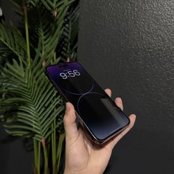 OBO iPhone 14 Pro Max 128GB Unlocked – Clean IMEI - MINT