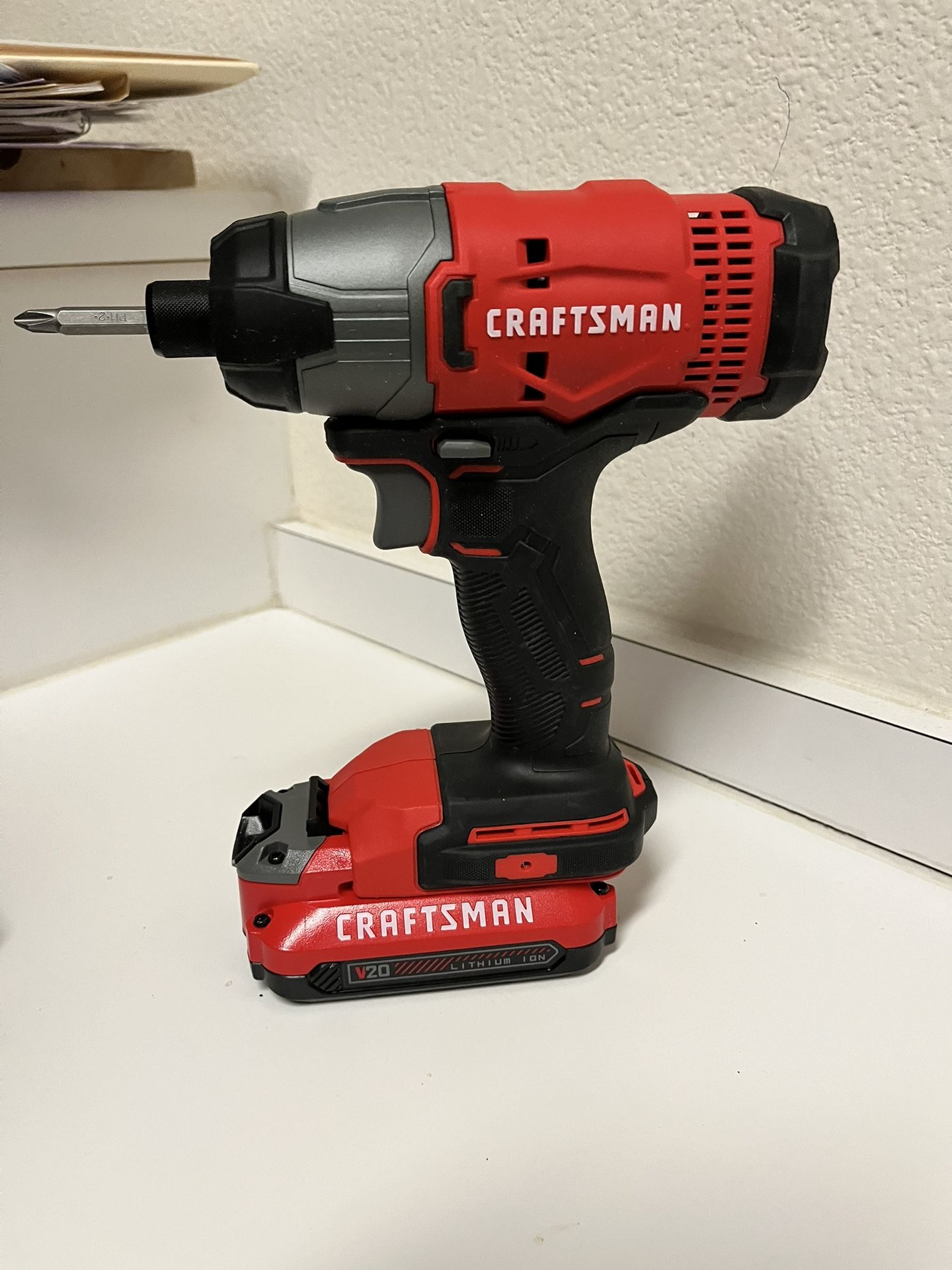 Craftsman - 20V Max 1/4" Hex Chuck Impact Driver Kit
