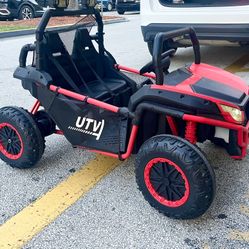 Kids BATTERY Powered 4x4 All-terrain Jeep  + BT Radio