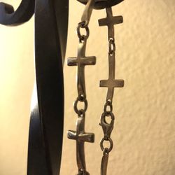 Solid 925 silver cross bracelet I can deliver within 20 miles