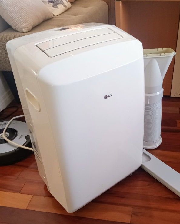 Portable AC - Like New- Supper Cold