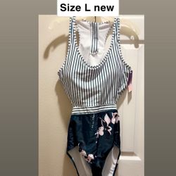Size L New Bathing suit 