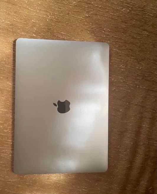 MacBook