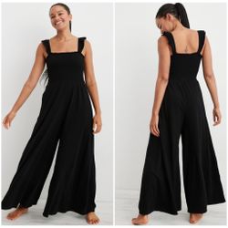 AERIE SMOCKED WIDE LEG JUMPSUIT