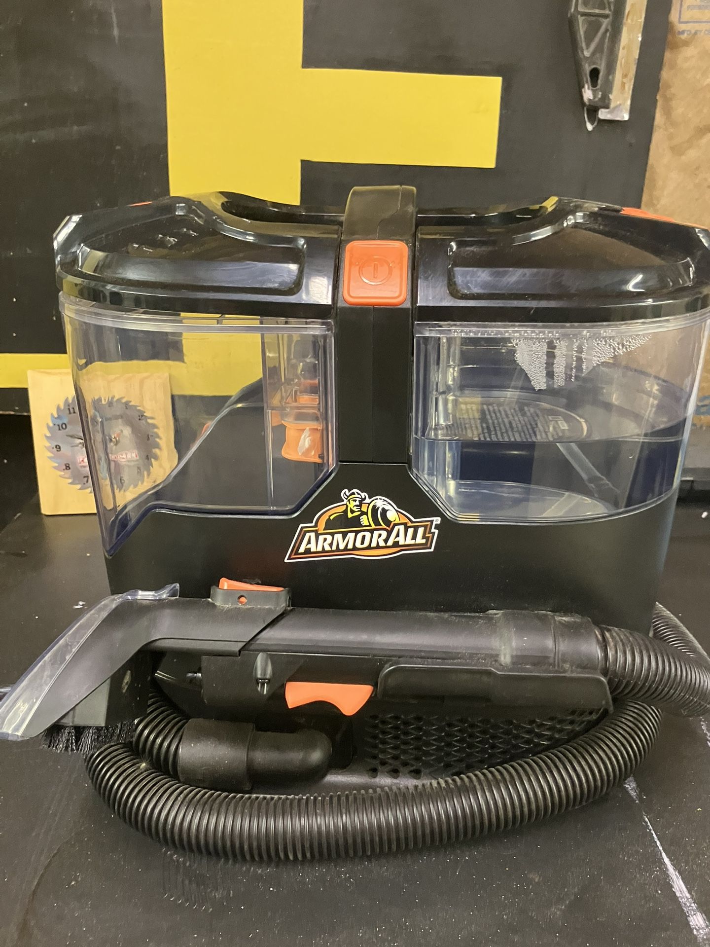 Spot Cleaner/ Shampooer