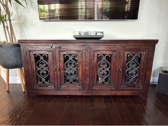 Audio / TV Cabinet