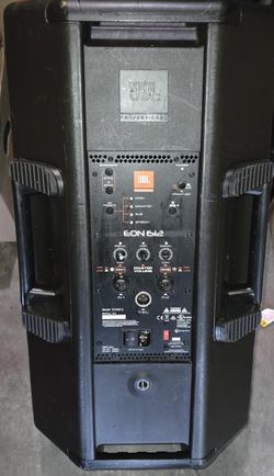 JBL 1000 WATT 12 " POWERED SPEAKER