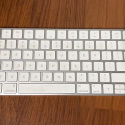 Apple Magic Keyboard Gen 2