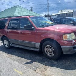 2004 Ford Explorer