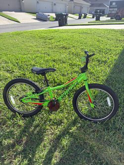 Specialized Riprock 20” Kids’ Bike – Green