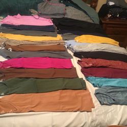 Clothes XL 30 Pieces 
