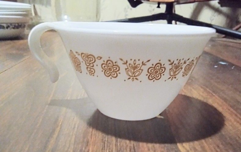 VTG Corelle Corning Ergonomic Tea Cup