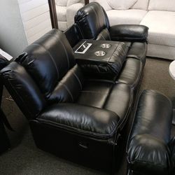 NEW BLACK RECLINING SOFA AND LOVESEAT WITH FREE DELIVERY 