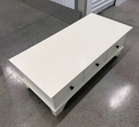 IKEA SOLID WOOD MODERN DESIGN WHITE FINISH 3- DRAWER COFFEE TABLE IN NEW CONDITION DELIVERY AVAILABLE