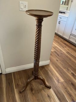 Vintage wooden plant stand